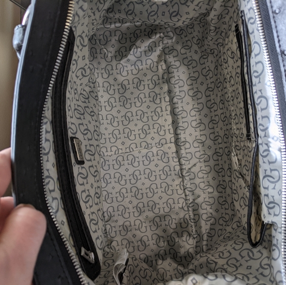 Guess satchel - Picture 2 of 2